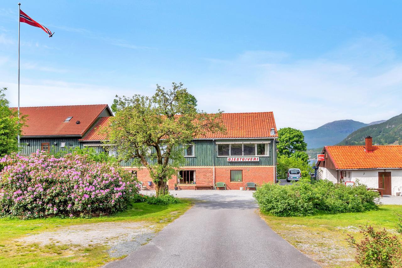 Hjelmeland Hostel Nokling ภายนอก รูปภาพ